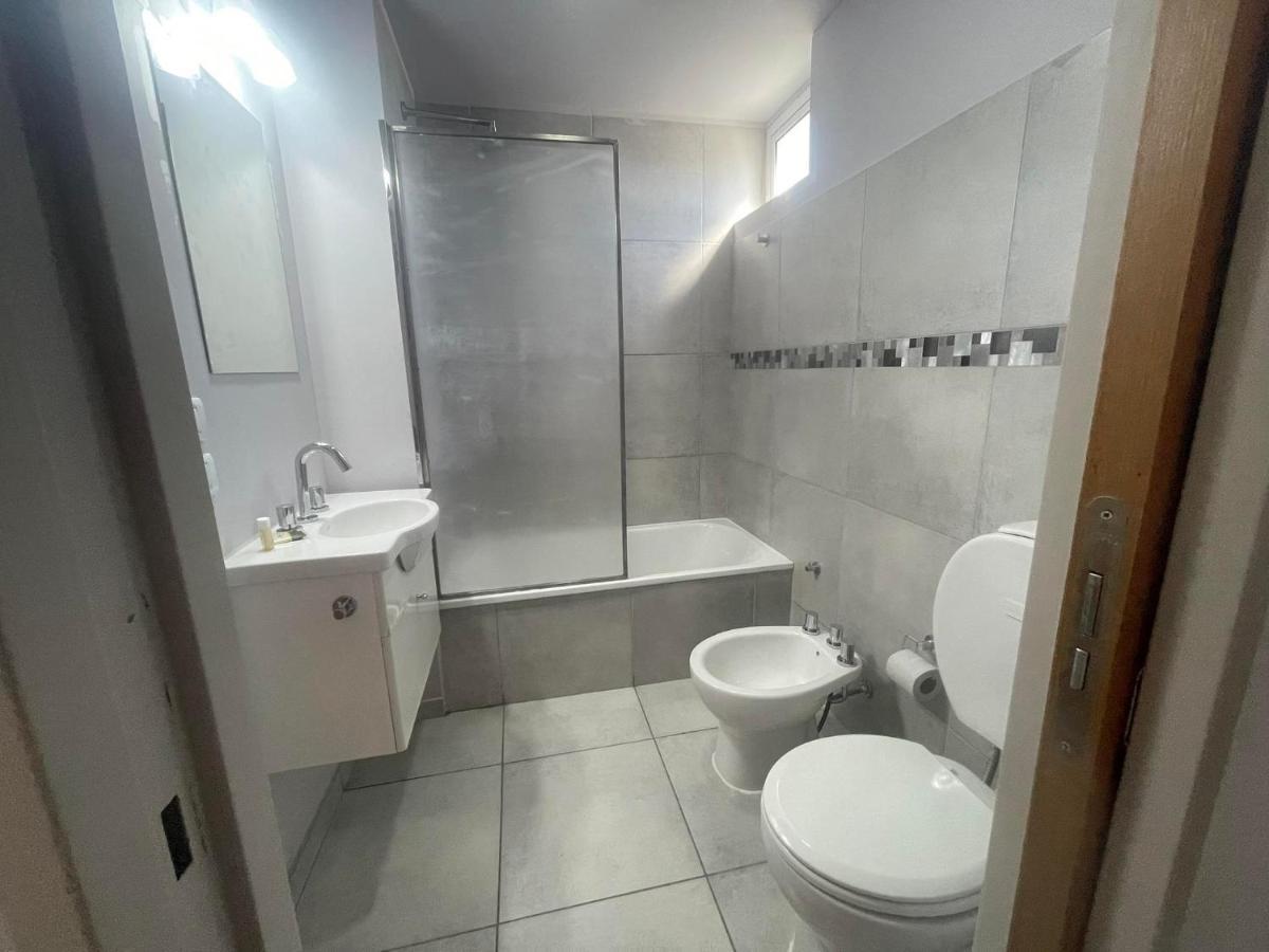 Departamento Por Dia Para 4 Personas Con Cochera Cubierta En Bahía Blanca 外观 照片