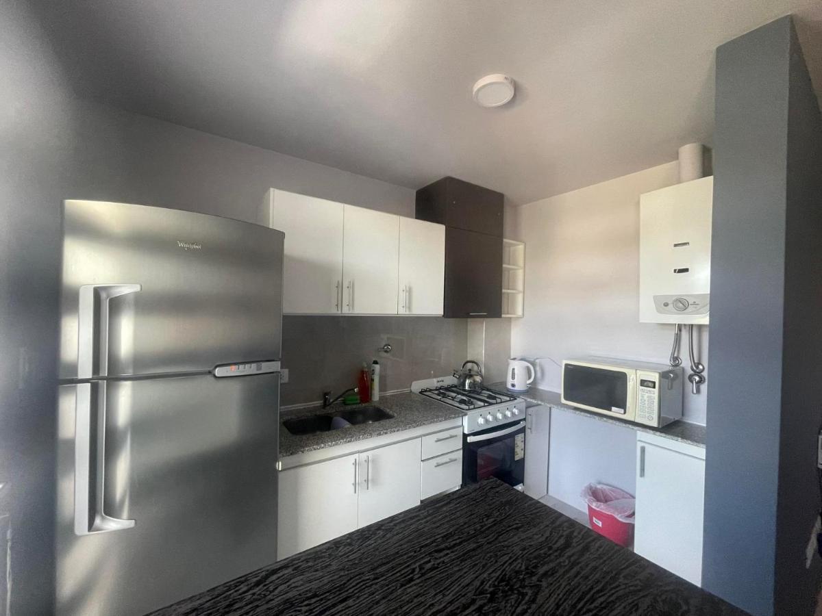 Departamento Por Dia Para 4 Personas Con Cochera Cubierta En Bahía Blanca 外观 照片
